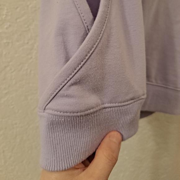 Gymshark Women's Soft Lilac Light Purple Sleeveless Hoodie NWT - Picture 3 of 7